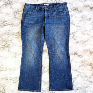 Levi's 590 Mid-Rise Bootcut Jeans